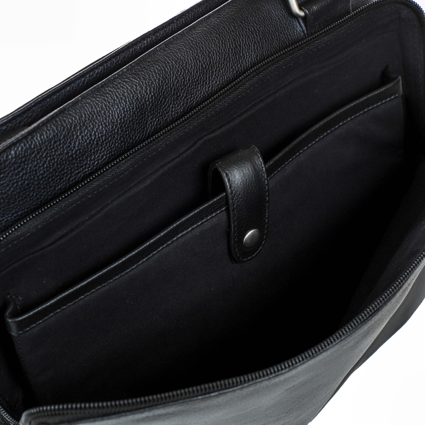 Anslem Messenger Bag